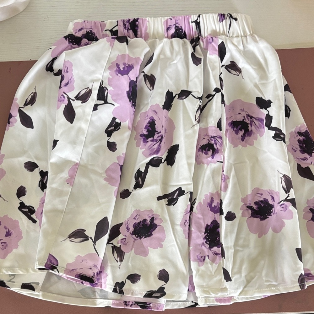 SHEIN White and Purple Floral Mini Skirt